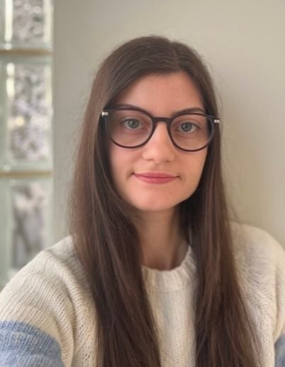Amy is a registered Occupational Therapist with the Australian Health Practitioner Regulation Agency (AHPRA) and joined the team at Recovery in Mind in 2022.
